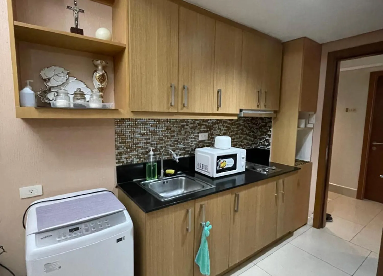 1528 Pool View With Balcony Apartment Manila